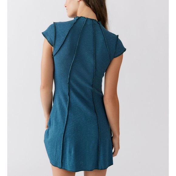 Urban Outfitters seamed mini dress - Picture 3 of 6